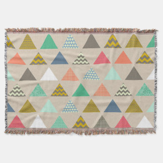 Couverture triangles géographiques