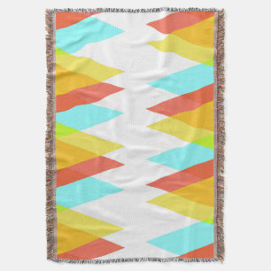 Couverture Triangles jaunes, rouges et bleus cadets