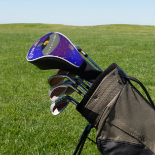 Couvre-club De Golf Alien dans un vaisseau spatial portant un t-shirt