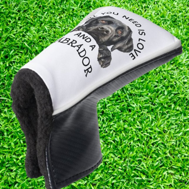 Couvre-club De Golf Black  Labrador Retriever (Protect your clubs with a charming Black Labrador Retriever golf head cover. )