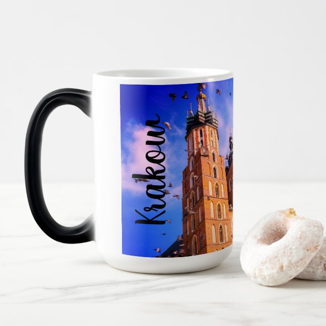 Cracovie, Pologne, belle tasse aux oiseaux (Avec donut)