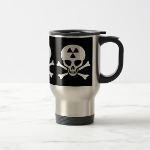 Crâne de rayonnement et tasse d'os croisés
