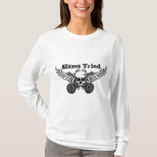 Crânes et guitares T-shirt de "maman Tried"