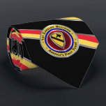 Cravate 1st Cavalry Division “First Team”<br><div class="desc">Display your pride in our Army's famed 1st Cavalry Division – America’s First Team! This newly designed beautiful 1st Cavalry Division “One Of A Kind Design” Neck Tie makes a wonderful gift to any who are serving or have served in this unique Division! The 1st Cavalry Division is part of...</div>