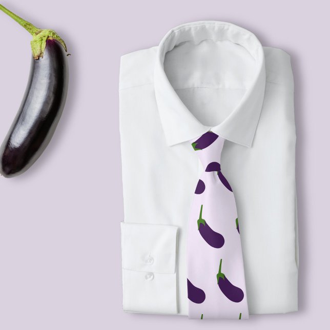 Cravate Aiguille (Eggplant Neck Tie)