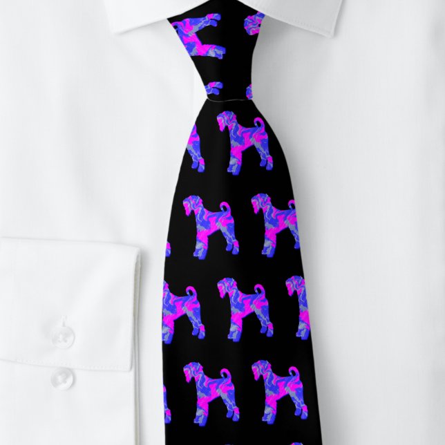 Cravate Airedale Terrier Chien Silhouette rose et bleu noi (Airedale Terrier punk n blue silhouette black tie)