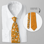Cravate Aquarelle fleurie orange personnalisée<br><div class="desc">Pour un marié à la recherche d'une touche d'élégance personnalisée, notre Motif Floral Orange Blossom est le choix idéal. Elevez votre décor mariage avec l'occasion de customiser ce design exquis avec les noms du couple et la date du mariage. Les branches et les fleurs qui s'entremêlent symbolisent l'unité et la...</div>