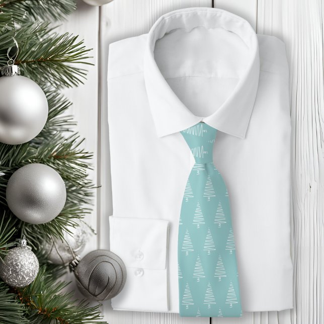 Cravate Arbres De Noël Classiques Bleu Vert Et Blanc (Classic Light Blue-Green And White Christmas Trees Neck Tie)