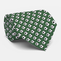 Balles de football noir et blanc sur fond vert cha