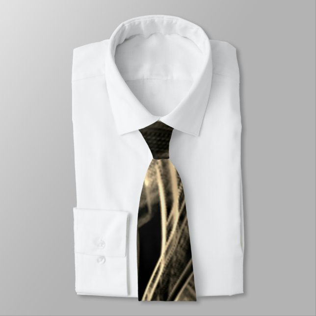 Cravate Beaucoup de tordus à l'air de pin brûlé avec des r (Attaché)