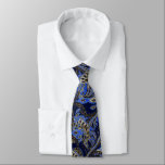 Cravate Black Navy et Gold Vintage Paisley Peacock<br><div class="desc">Marine Blue Black et or Mehndi Indian Paisley Vintage Peacock Wedding Party Cravate Pour les gars. Père de la mariée, Père de la chambre, Groomsman, Best Man et Groom. Retro Paisley Design Mariage. Cravates Mariages Paisley Inspiré vintage Mehndi Indian Paisley. Idéal également pour les thèmes Mariages Gatsby Great Gatsby Art...</div>