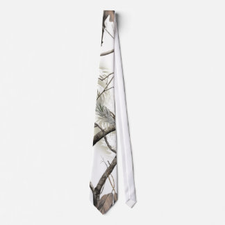 Cravate blanche de Camo d'arbre