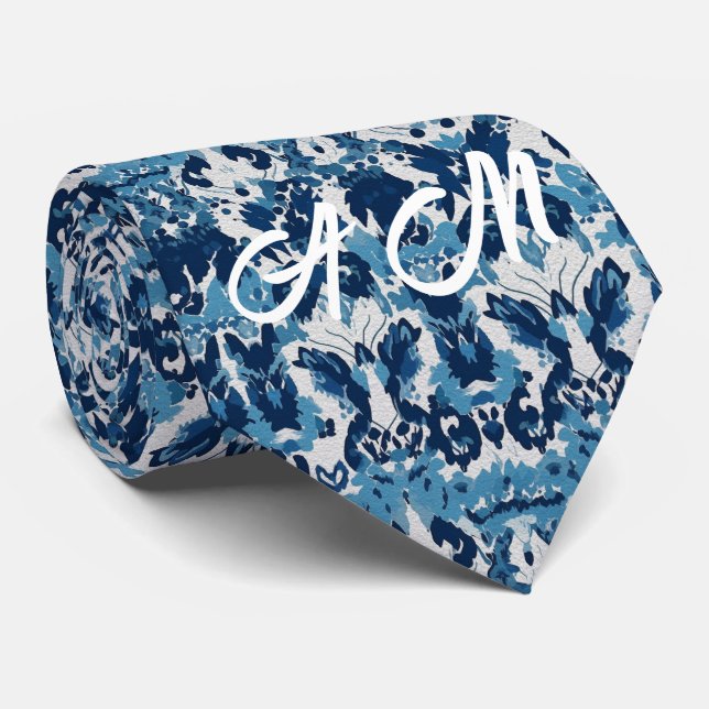 Cravate Bleu Blanc Rétro Ikat Motif 2 Initiales Monogramme (Roulé)