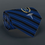 Cravate Bleu de monogramme encadré par professionnel<br><div class="desc">Une cravate personnalisée rayée bleue conçue en fonction les professionnels médicaux comportant le premier ou le monogramme de nom de famille à l'intérieur d'une guirlande d'or de faux.</div>