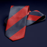 Cravate Bleus rouge et marine<br><div class="desc">Elégantes rayures nautiques motif aux couleurs audacieuses et classiques, parfaites pour un bureau ou une nuit en centre-ville.</div>