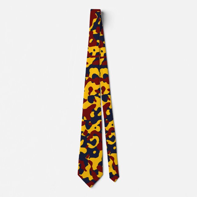 Cravate Camo rouge profond en bleu clair et jaune foncé (Devant)
