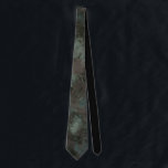Cravate Camouflage Teint vert Tie<br><div class="desc">Voici un design unique et moderne pour votre garde-robe. Motif de camouflage vert à la teinte Tee. Parfait pour le bureau ou toute autre occasion où une cravate est nécessaire. Idéal pour les chasseurs,  militaires et en plein air.</div>