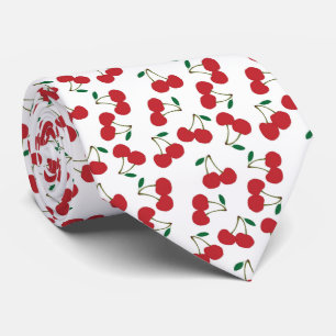 Cravate cerise rouge fond blanc