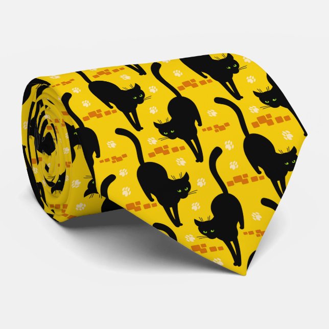 Cravate Chat noir marchant dans la rue (Roulé)