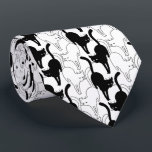 Cravate Chat noir vendredi<br><div class="desc">Motif sans couture avec les images blanches d'ensemble de l'chats sur un arrière - plan noir.</div>