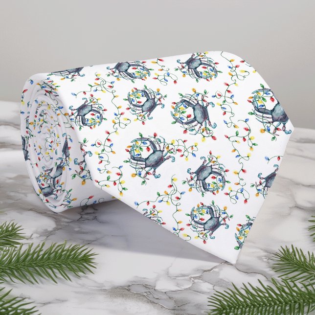 Cravate Coastal Crab Christmas Lights Monogram (Créateur téléchargé)