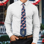 Cravate Commemorative USA 250th Anniversary<br><div class="desc">Celebrate 250 years of American independence with this striking commemorative neck tie honoring the historic milestone of 1776–2026. The top part of the tie is a pattern of USA flags. At the bottom is a beautifully crafted illustration inspired by the iconic Golden Gate Bridge, symbolizing American ingenuity, strength, and connection...</div>
