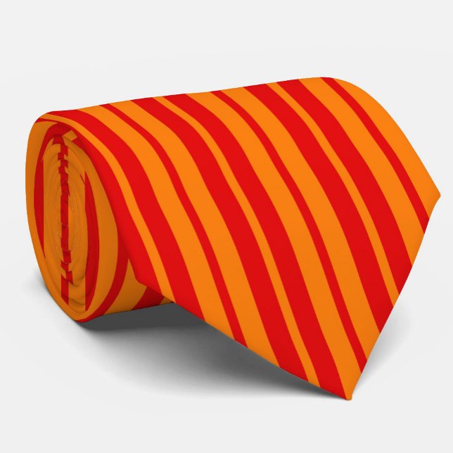 Cravate Conception de rayures rouges et orange  (Créateur téléchargé)