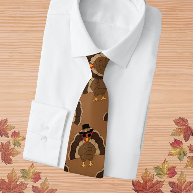 Cravate Cool Turquie Thanksgiving fun brown motif (Cool Turkey Thanksgiving fun brown pattern Neck Tie by PLdesign, custom gift for him.)