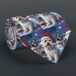 Cravate Coton De Tulear Winter Wonderland Christmas Joy<br><div class="desc">Ce design festif reflète l'esprit joyeux de la période des fêtes, avec un adorable petit portant un chapeau de Père Noël. Le chien est niché dans un pays des merveilles hivernales, avec un bonhomme de neige, un sapin de Noël décoré et des cadeaux joliment emballés. Les flocons de neige tombent...</div>