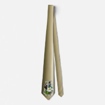 Croix de Pâques d'or et fleurs de lys blancs