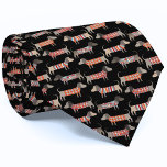 Cravate Dachshund Wiener Saucisse Chien<br><div class="desc">Un motif de chien enfichable en dachshund amusant sur un arrière - plan noir. Parfait pour les amoureux des animaux de compagnie. Art original de Nic Squirrell.</div>