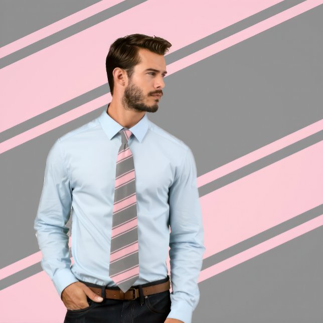 Cravate de bandes diagonales roses et grises épais (Man wears a Pink & Grey Thick and Thin Diagonal Stripes Tie
)