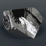 Cravate de camouflage noir gris gris blanc<br><div class="desc">La cravate pour hommes dispose d'un motif de camouflage moderne en noir, charbon de bois, gris et blanc. PLUS de designs en magasin. Cool pour le bureau, une nuit en ville, un mariage, pour le marié ou les groomsmen ou donner en cadeau à votre mari, père, frère ou meilleur ami....</div>