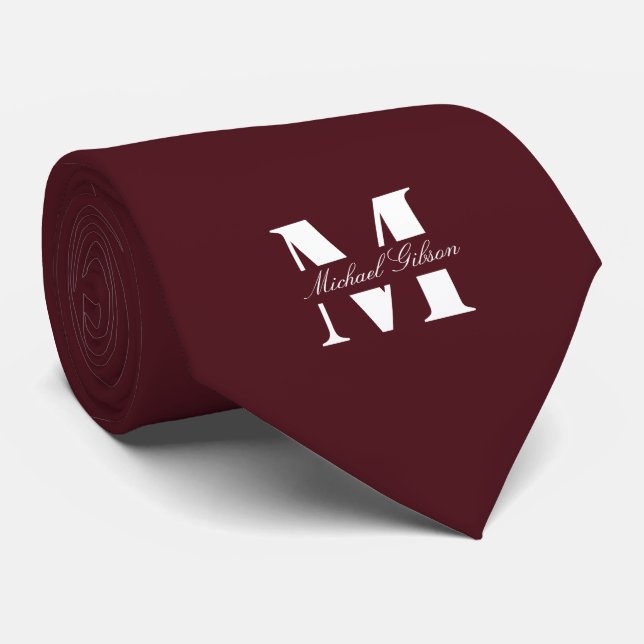 Cravate Deep Marron | Monogramme Personnalisé pour les Gar (Roulé)