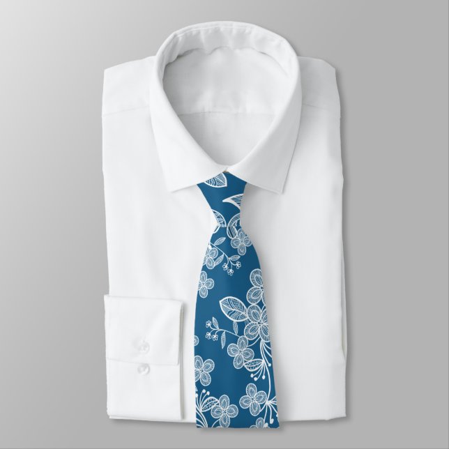 Cravate Dentelle blanche en bleu (Attaché)