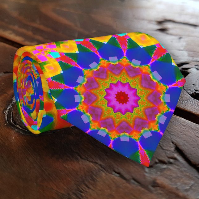 Cravate des couleurs du carnaval artistique (Tie with a festive and playful abstract geometry pattern. Based on an original fractal design)