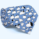 Cravate Dessin de dessin bleu chien<br><div class="desc">Un motif de chien de dessin animé amusant sur un arrière - plan bleu,  qui peut être changé dans l'outil de conception. Art original de Nic Squirrell. Idéal pour les amateurs d'animaux et d'animaux de compagnie et les vétérinaires.</div>