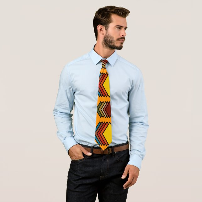 Cravate Diamants inspirés des années 1970 (En situation)