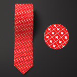 Cravate Drapeau de la Suisse Motif<br><div class="desc">Drapeau de la Suisse Motif Necktie met en valeur les couleurs nationales du pays de loin en utilisant un design astucieux en angle. Après un examen plus attentif,  le motif reproductible et transparent de minuscules drapeaux présente la bannière nationale du pays d'une manière esthétique et agréable.</div>