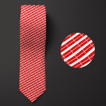 Cravate Drapeau de l'Autriche Motif<br><div class="desc">Drapeau de l'Autriche Motif Necktie met en évidence les couleurs nationales du pays de loin en utilisant un design habile en angle. Après un examen plus attentif,  le motif reproductible et transparent de minuscules drapeaux présente la bannière nationale du pays d'une manière esthétique et agréable.</div>
