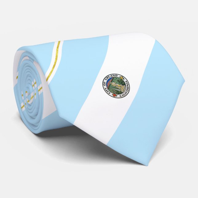Cravate du drapeau de la ville de Upland (Californ (Roulé)