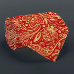 Cravate Elégant Lumière Or & Rouge Vintage Paisley<br><div class="desc">Elégant tons or jaune clair vintage floral paisley motif sur personnalisable rouge arrière - plan.</div>