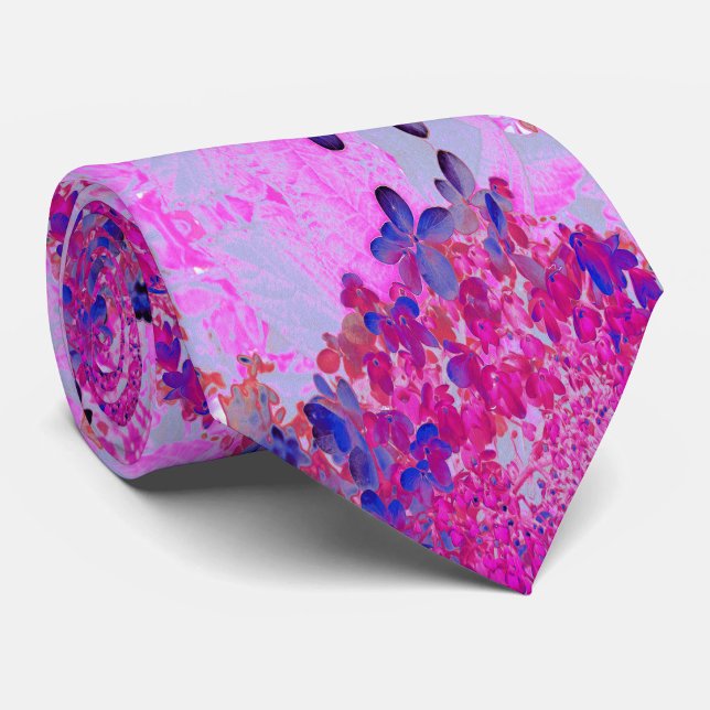 Cravate Élégante Fuchsia et Hydrangea Limelight Bleu Foncé (Elegant Fuchsia and Dark Blue Limelight Hydrangea Neck Tie)