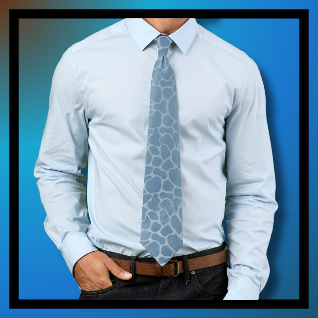 Cravate Empreinte de léopard gris argent bleu (Go wild and calm at the same time with this stylish blue, silver and grey leopard print tie. )
