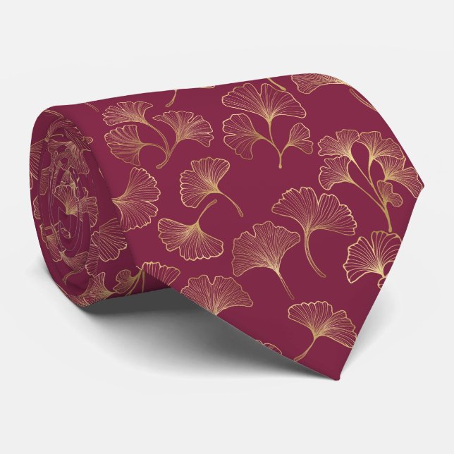 Cravate Feuilles de Ginkgo dorées luxueuses sur un Bourgog (Roulé)