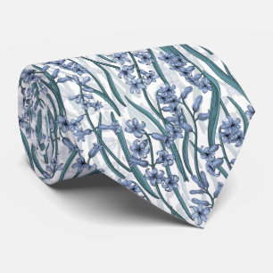 Cravate Fleurs Blue Hyacinth sur blanc