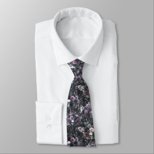 Cravate Gothique Moody Flowers Crânes et corbeaux