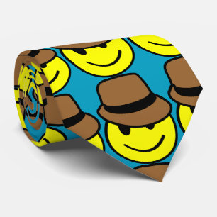 Cravate heureuse de Fedora de visage