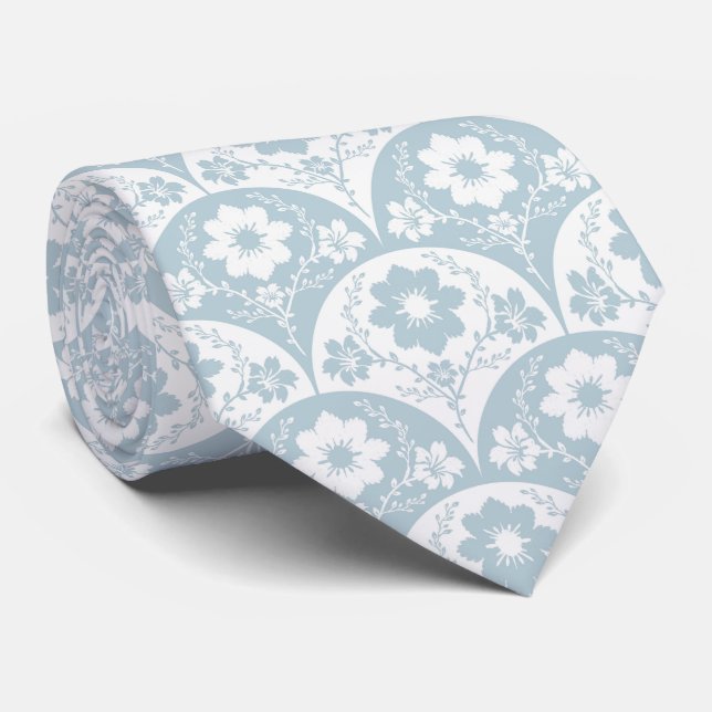 Cravate Japanese Floral Pattern in Soft Blue and White (Roulé)