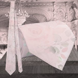 Cravate Jardin secret rose pâle doux Mariage floral<br><div class="desc">Cravate mariage sobre et moelleux,  rose vif et minimaliste,  avec une aquarelle peinte de fleurs roses rousses et tamisée dans un jardin secret.</div>